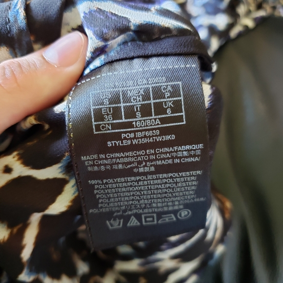 Guess Brown and Blue Leopard Blouse With Pockets Size Small - Picture 7 of 9